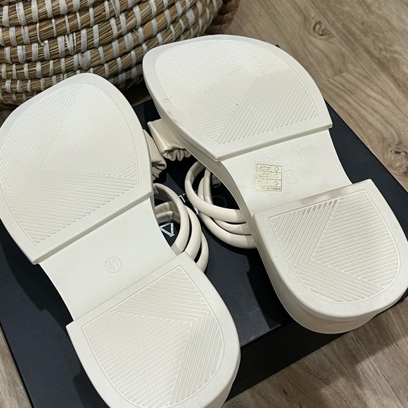 Womens Sandals, Cute Sandals, Chunky Sandals, White Sandals - Picture 3 of 4